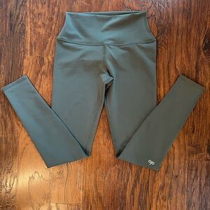 ALO Yoga Olive Leggings